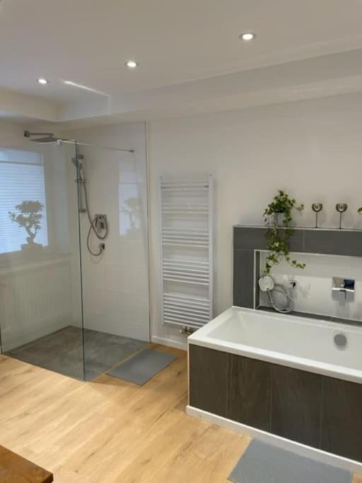 *Neu* Extravagantes Eifelhaus Am Nuerburgring Villa Mannebach  Kültér fotó